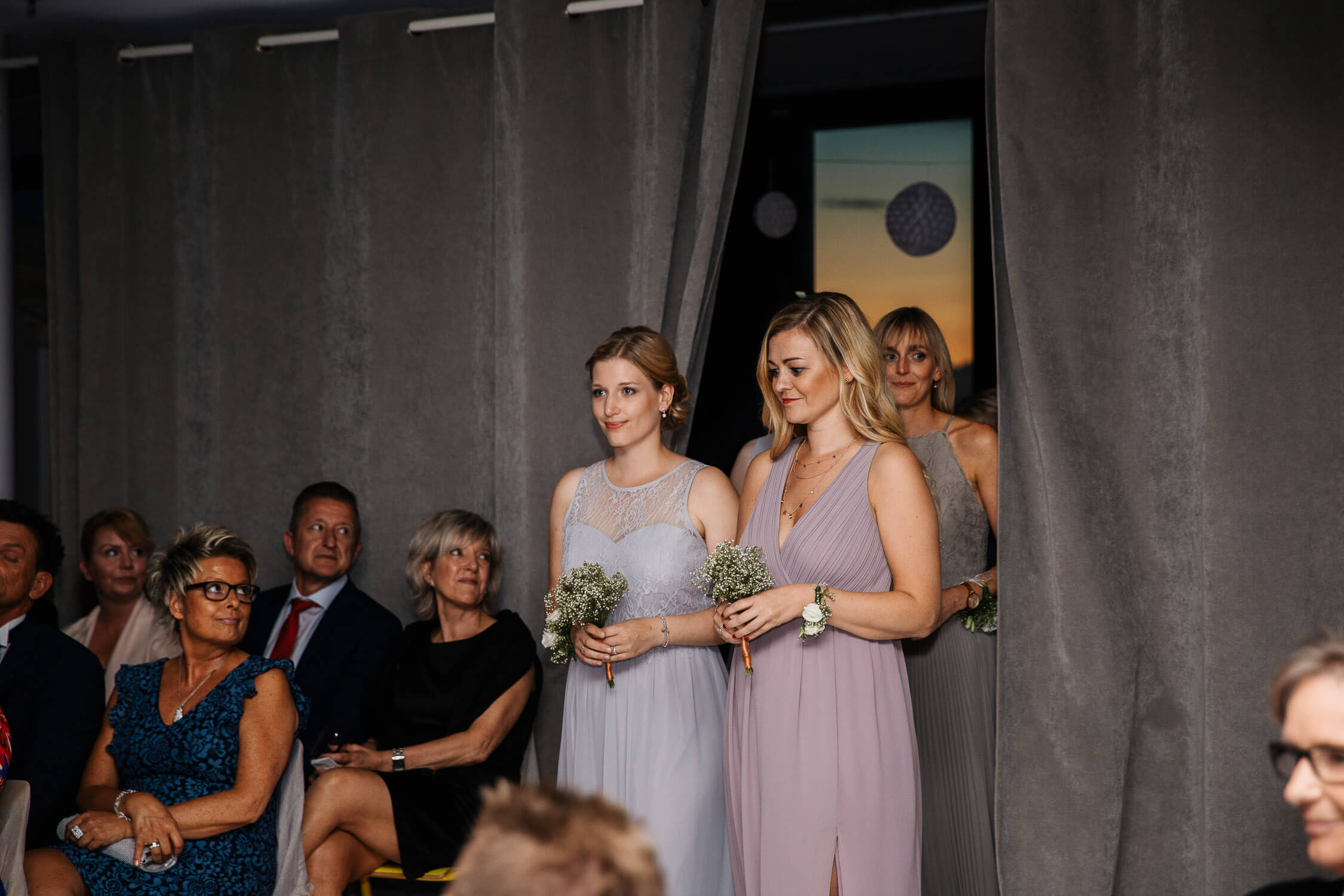 Nina Buschenhofen, Fotografie, Düsseldorf, Sturmfreie Bude, Hochzeitsreportage, Reportage, Hochzeit