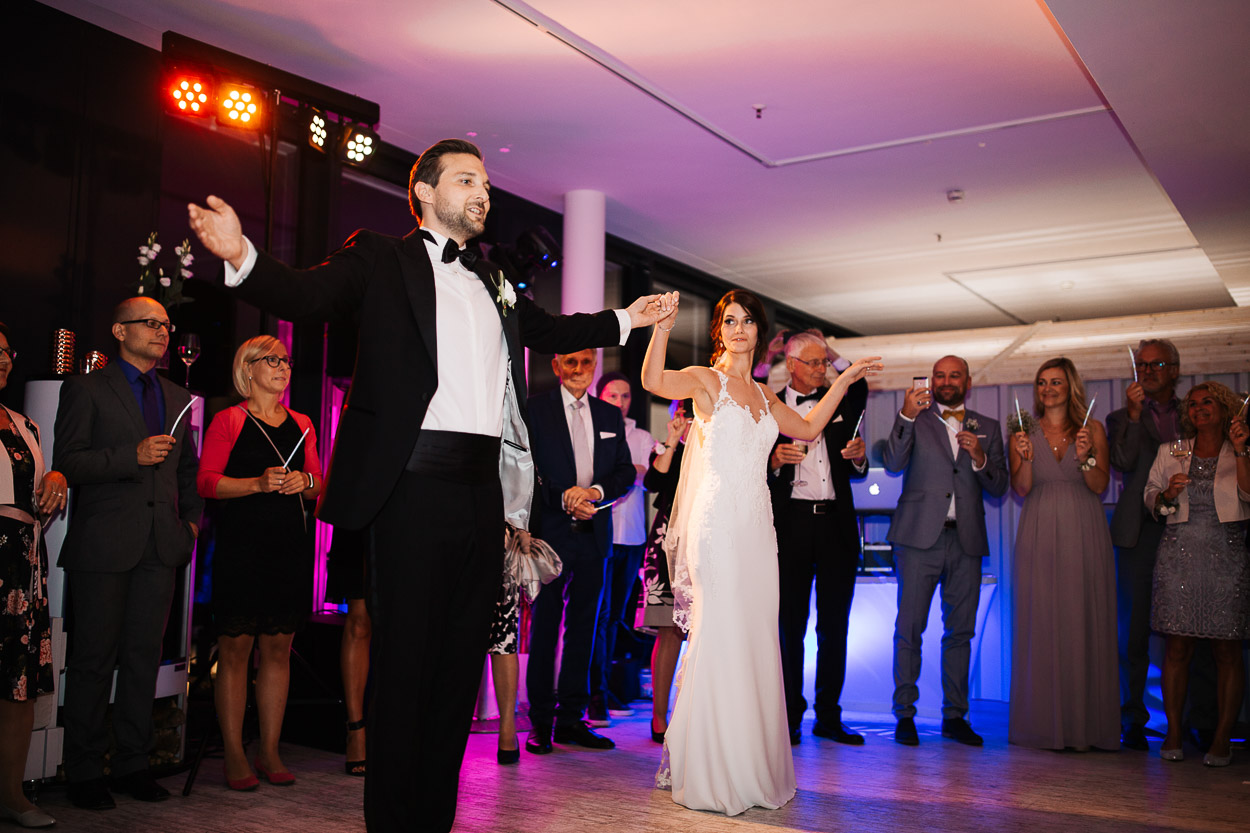 Nina Buschenhofen, Fotografie, Düsseldorf, Sturmfreie Bude, Hochzeitsreportage, Reportage, Hochzeit