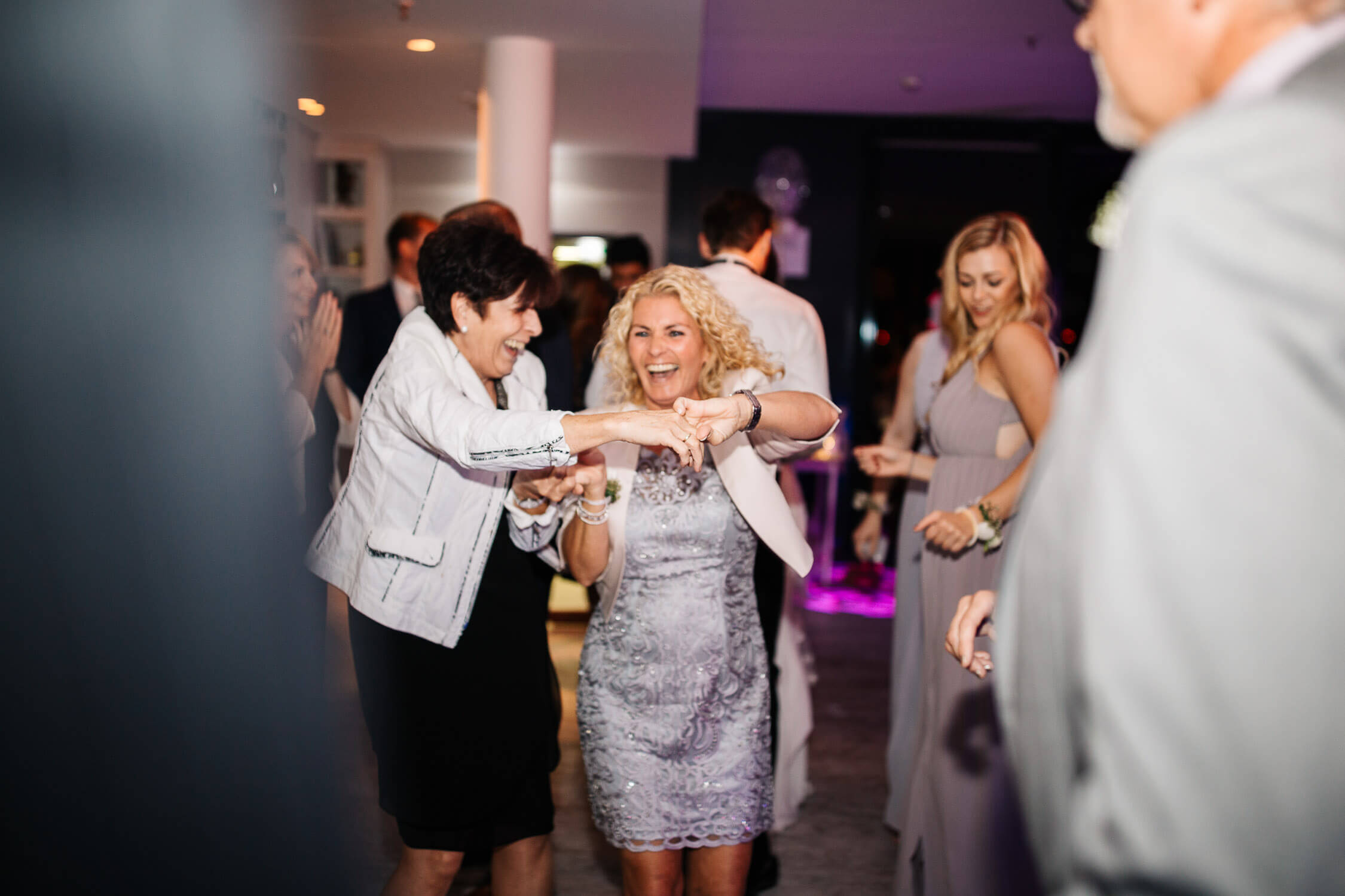 Nina Buschenhofen, Fotografie, Düsseldorf, Sturmfreie Bude, Hochzeitsreportage, Reportage, Hochzeit