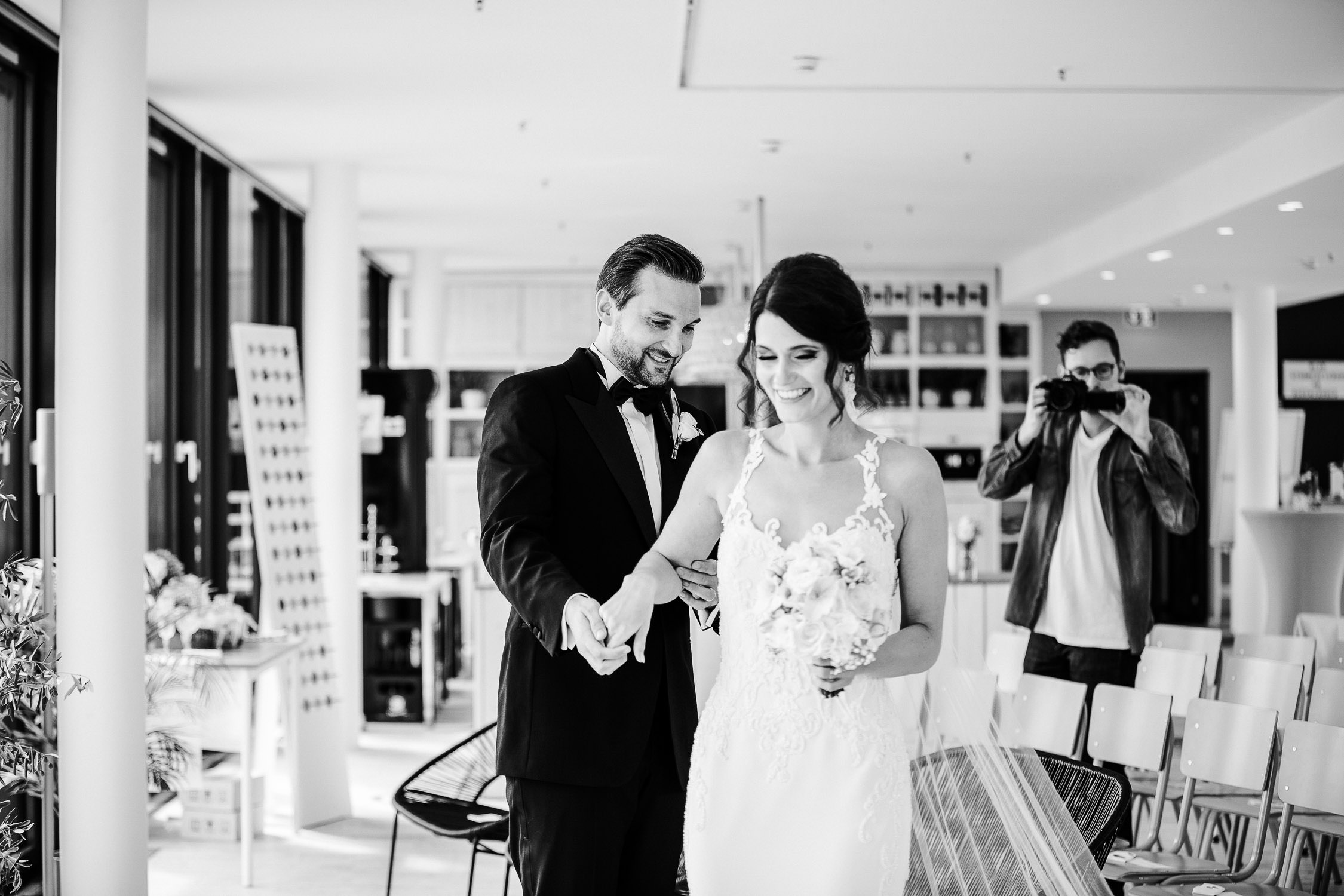 Nina Buschenhofen, Fotografie, Düsseldorf, Sturmfreie Bude, Hochzeitsreportage, Reportage, Hochzeit