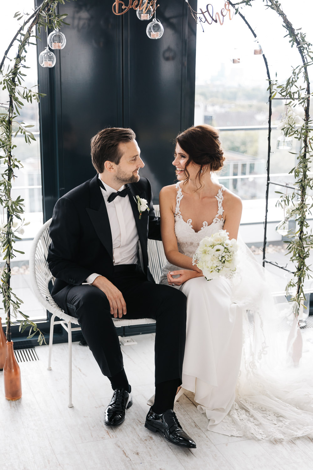 vNina Buschenhofen, Fotografie, Düsseldorf, Sturmfreie Bude, Hochzeitsreportage, Reportage, Hochzeit