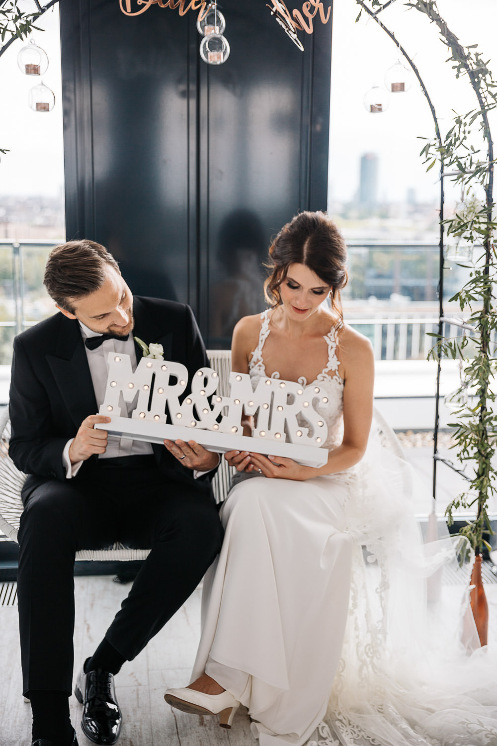 Nina Buschenhofen, Fotografie, Düsseldorf, Sturmfreie Bude, Hochzeitsreportage, Reportage, Hochzeit