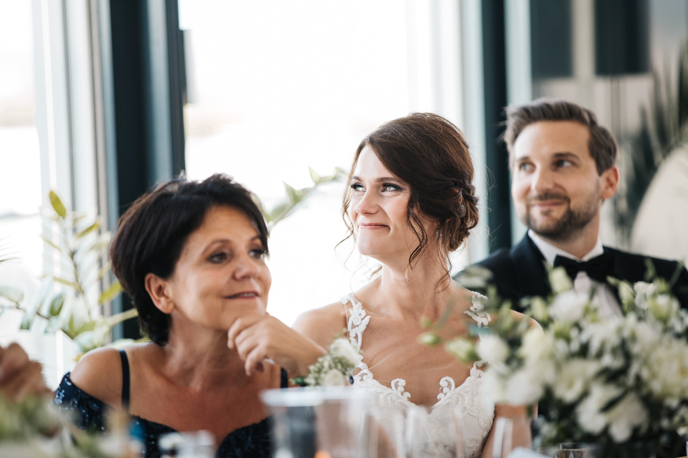 Nina Buschenhofen, Fotografie, Düsseldorf, Sturmfreie Bude, Hochzeitsreportage, Reportage, Hochzeit