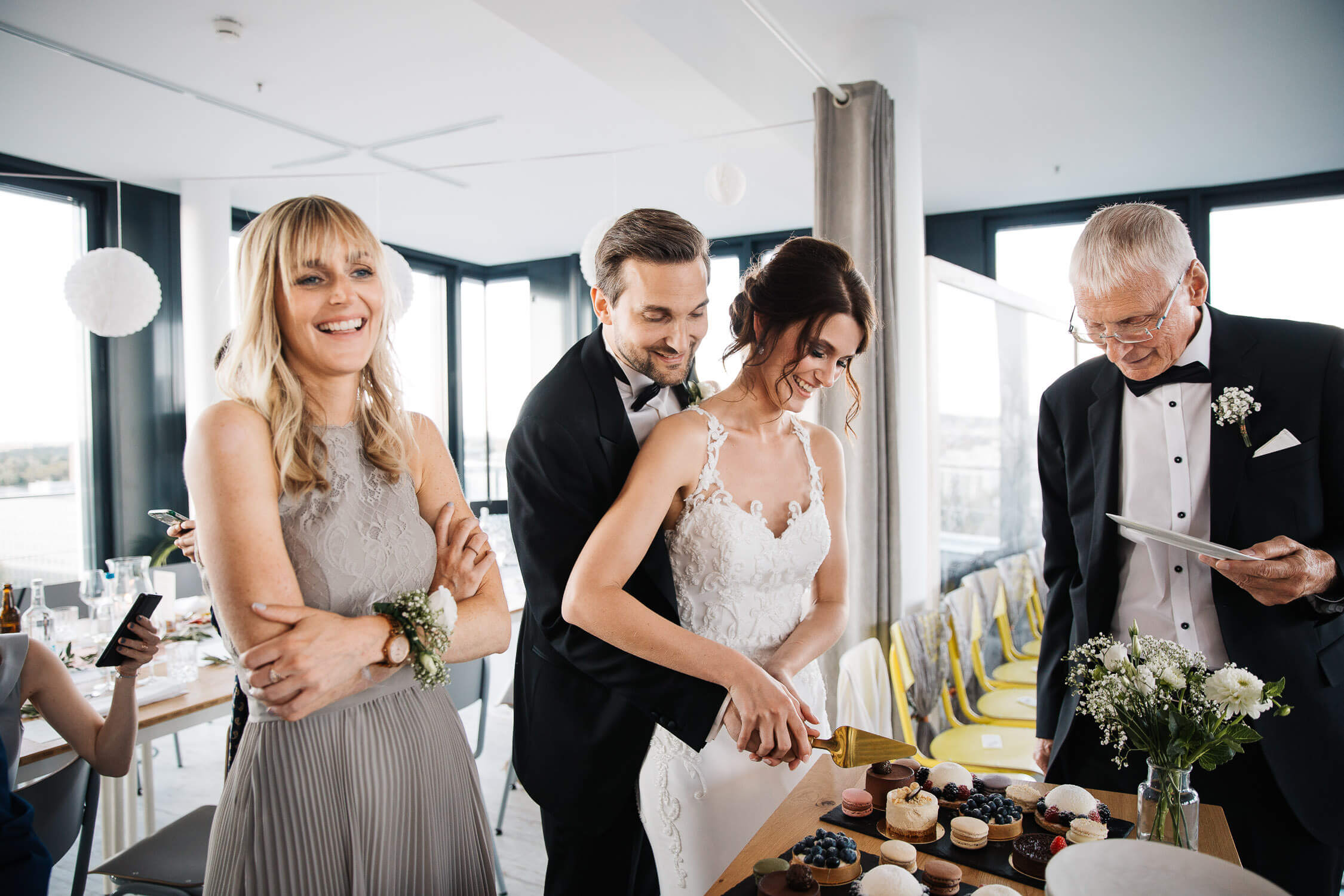 Nina Buschenhofen, Fotografie, Düsseldorf, Sturmfreie Bude, Hochzeitsreportage, Reportage, Hochzeit