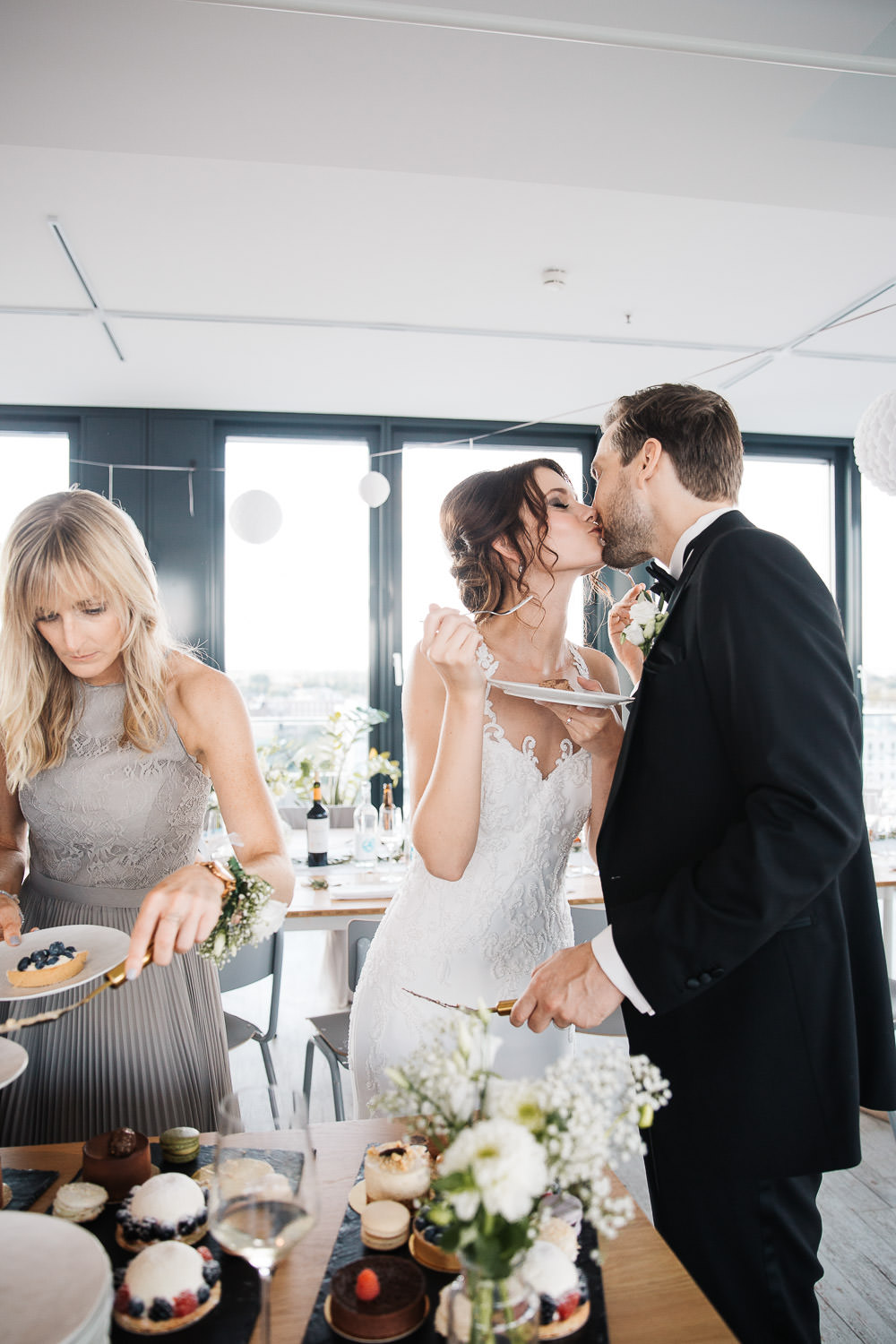 Nina Buschenhofen, Fotografie, Düsseldorf, Sturmfreie Bude, Hochzeitsreportage, Reportage, Hochzeit