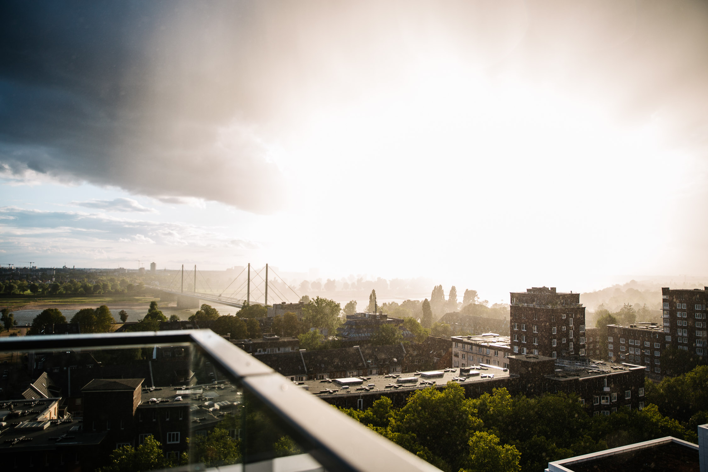 Nina Buschenhofen, Fotografie, Düsseldorf, Sturmfreie Bude, Hochzeitsreportage, Reportage, Hochzeit