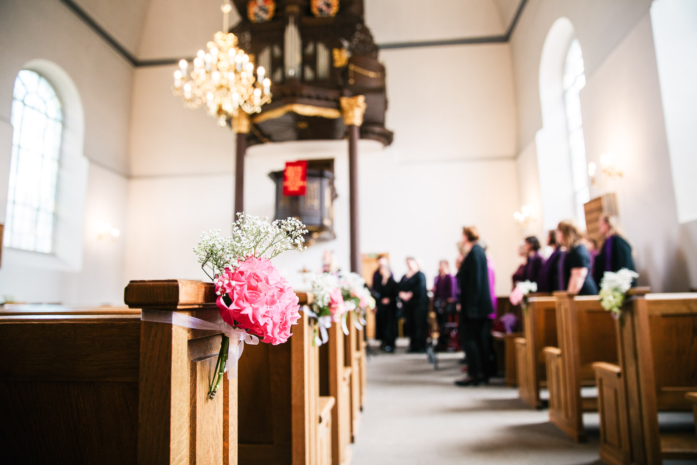 Nina Buschenhofen, Fotografie, Langenfeld, Kirche, Hochzeitsreportage, Reportage, Hochzeit, Reusrath