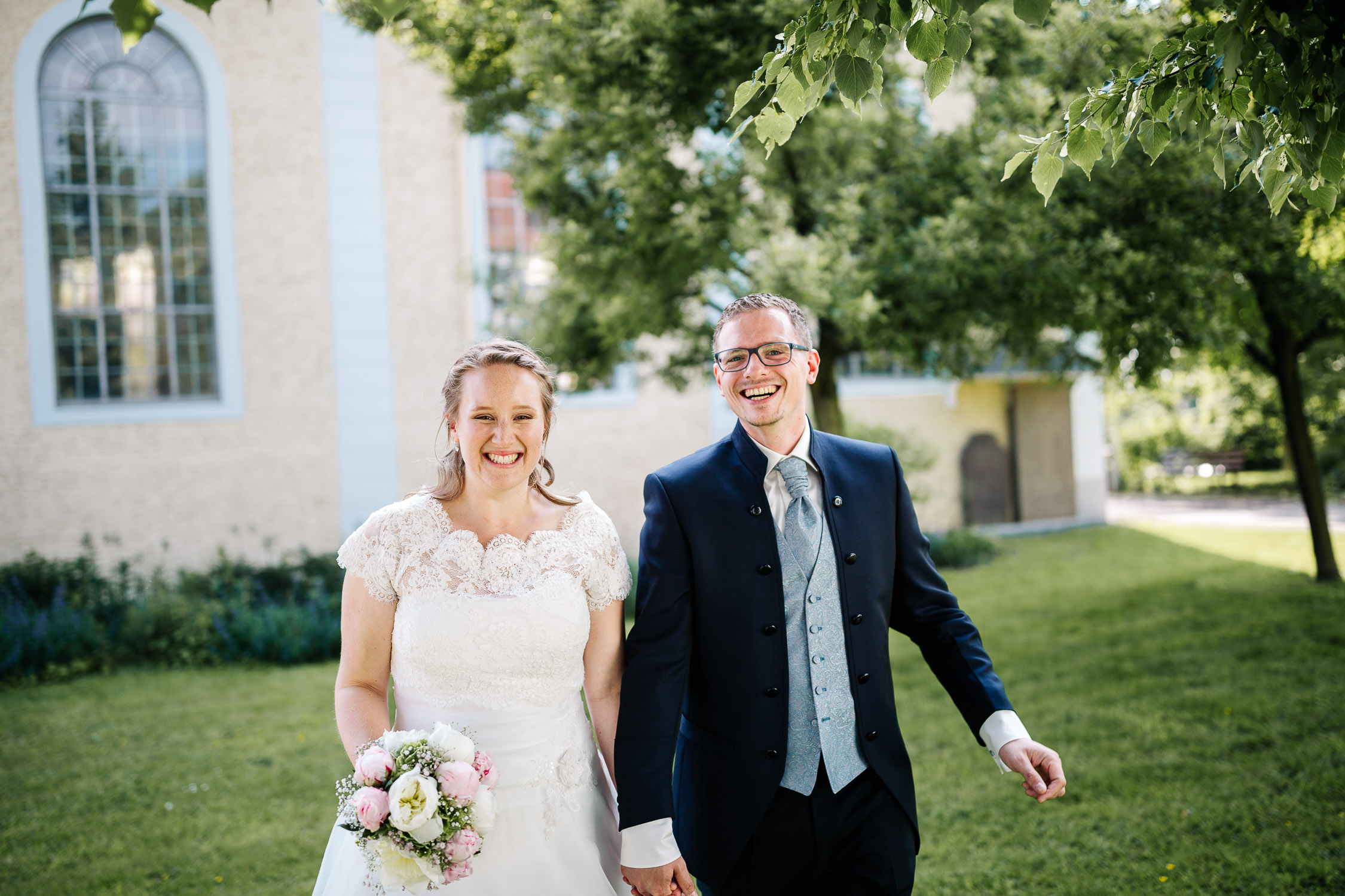 Nina Buschenhofen, Fotografie, Langenfeld, Kirche, Hochzeitsreportage, Reportage, Hochzeit, Reusrath