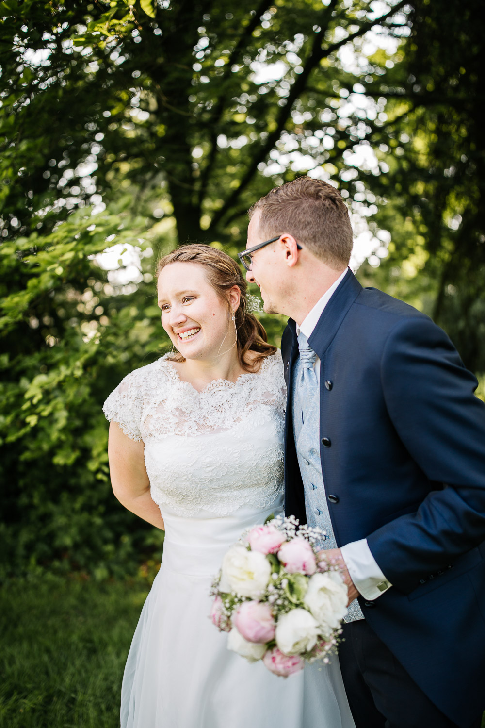 Nina Buschenhofen, Fotografie, Langenfeld, Kirche, Hochzeitsreportage, Reportage, Hochzeit, Reusrath
