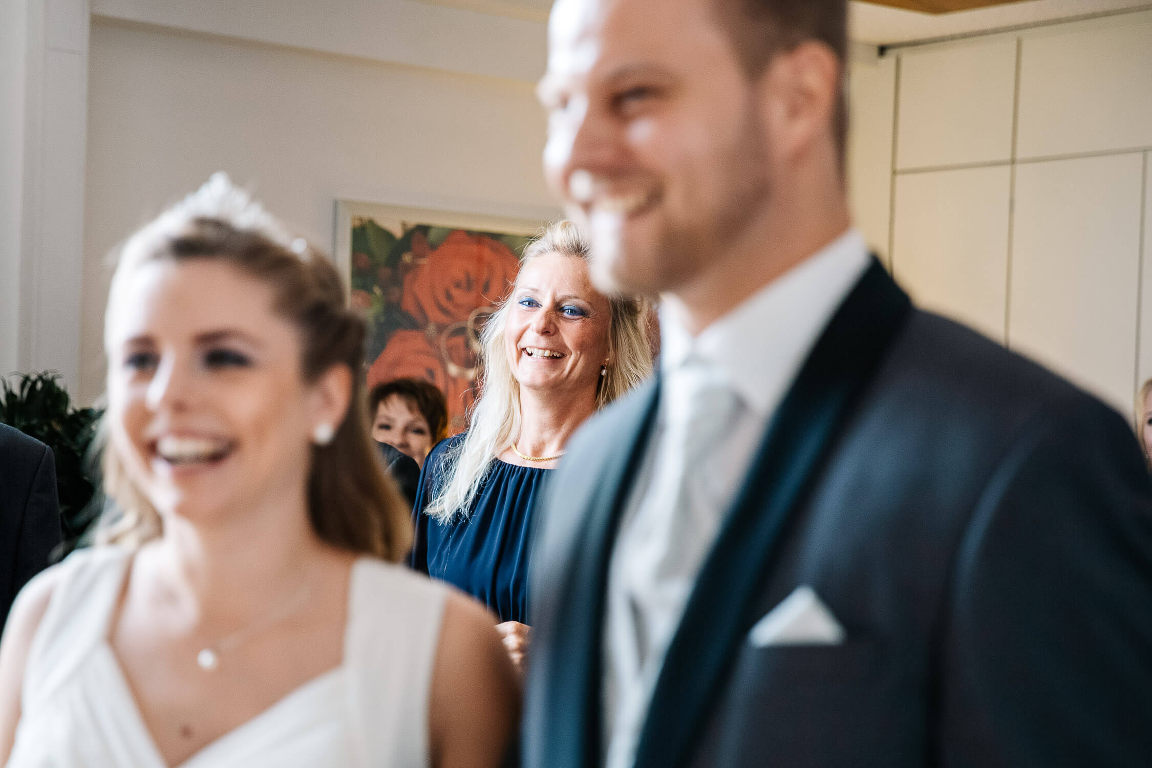 Nina Buschenhofen, Fotografie, Monheim, Rhein, Standesamt, Hochzeitsreportage, Reportage, Hochzeit, Sand, Meer