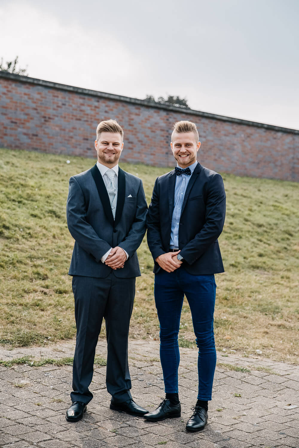 Nina Buschenhofen, Fotografie, Monheim, Rhein, Standesamt, Hochzeitsreportage, Reportage, Hochzeit, Sand, Meer
