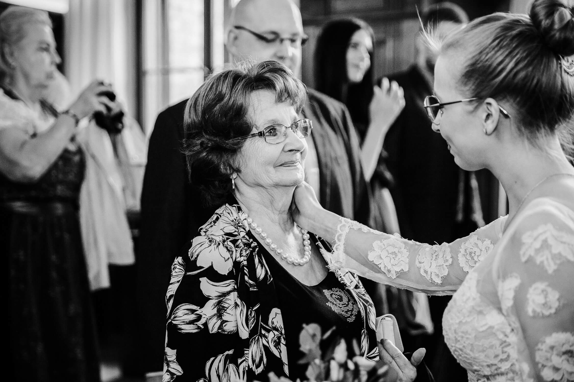 Steigenberger, Düsseldorf, Hochzeitsreportage, Hochzeit, Standesamt, Inselstraße, Report, Hochzeitsfotograf, Hofgarten