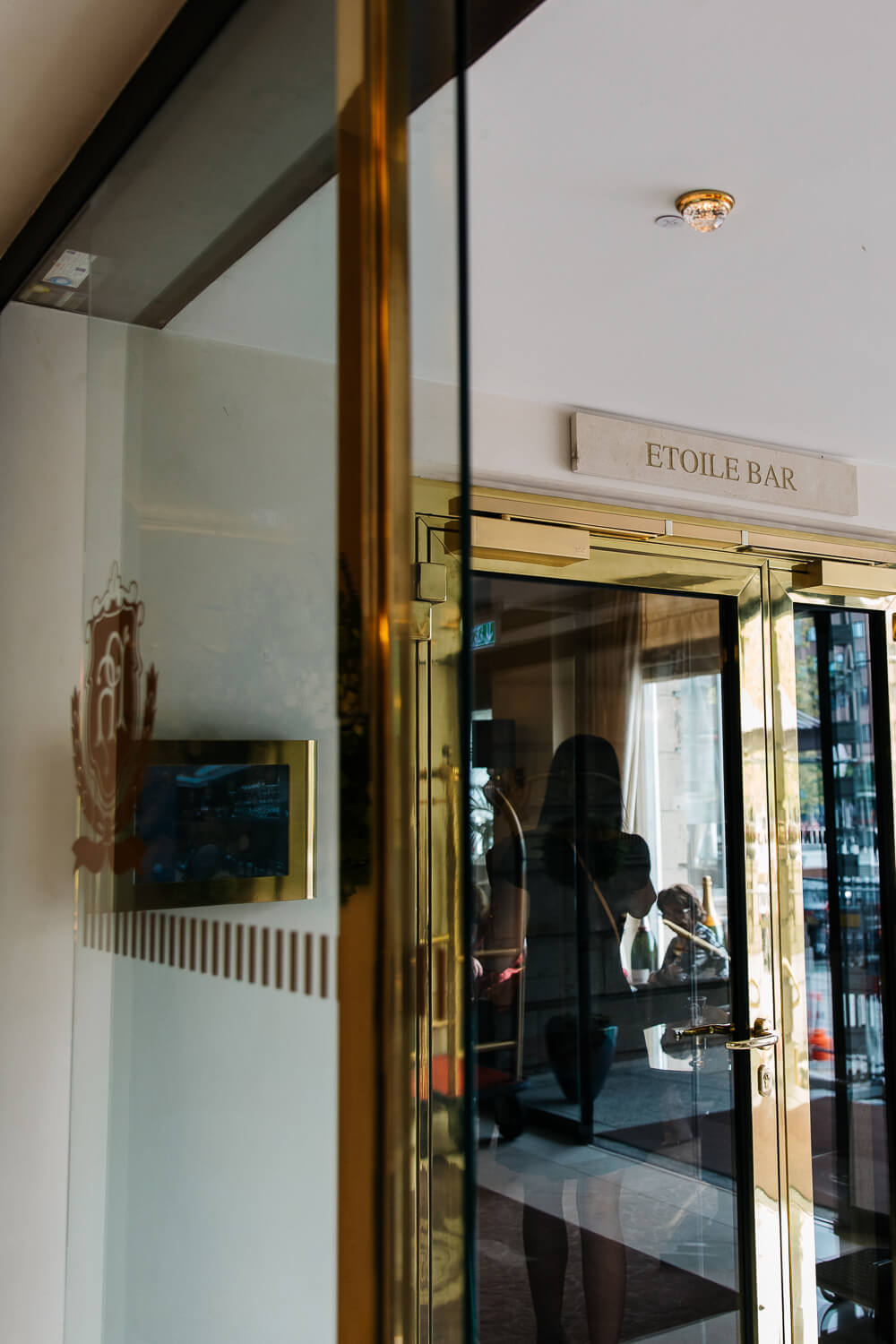 Steigenberger, Düsseldorf, Hochzeitsreportage, Hochzeit, Standesamt, Inselstraße, Report, Hochzeitsfotograf, Hofgarten