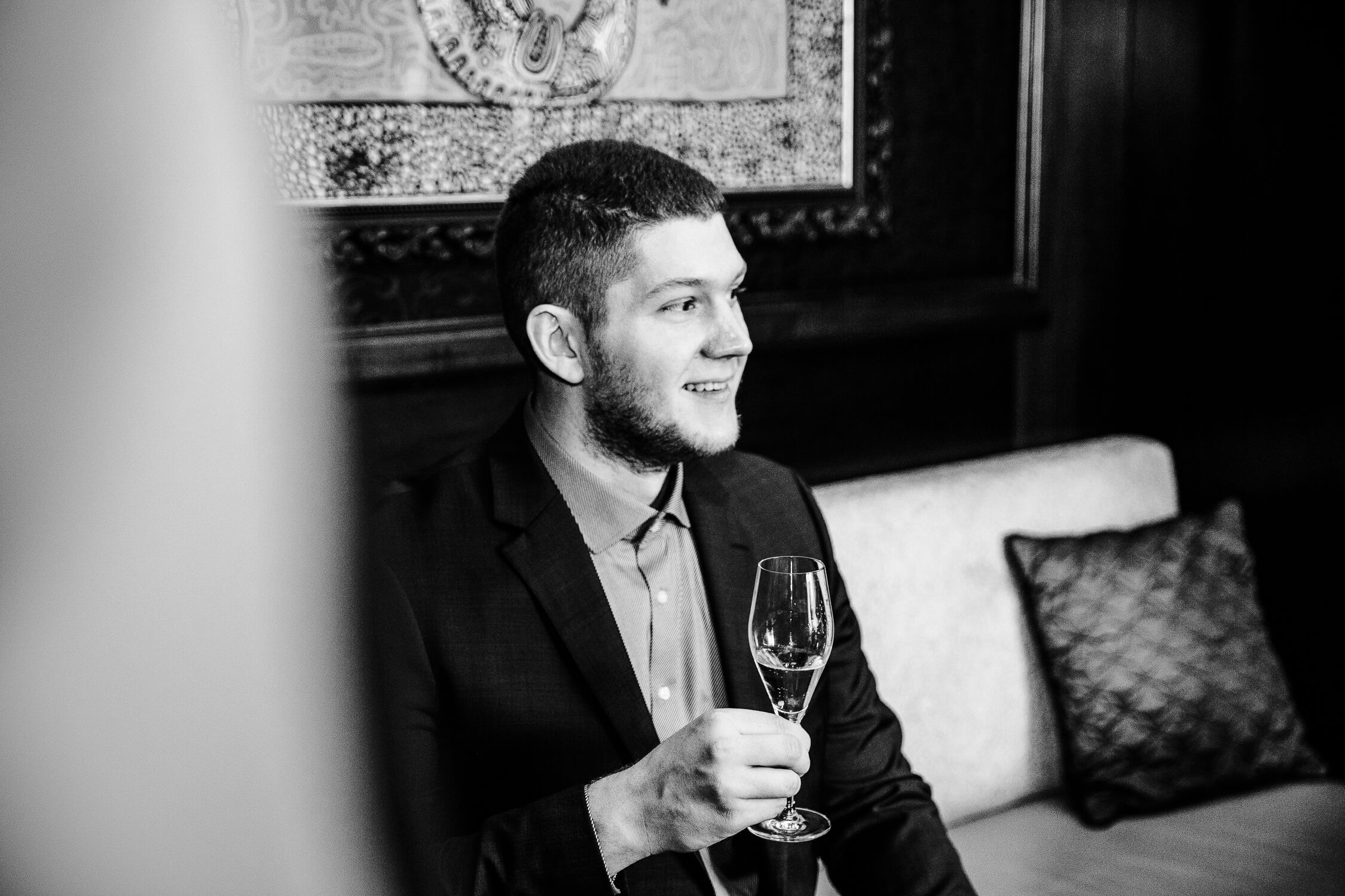 Steigenberger, Düsseldorf, Hochzeitsreportage, Hochzeit, Standesamt, Inselstraße, Report, Hochzeitsfotograf, Hofgarten