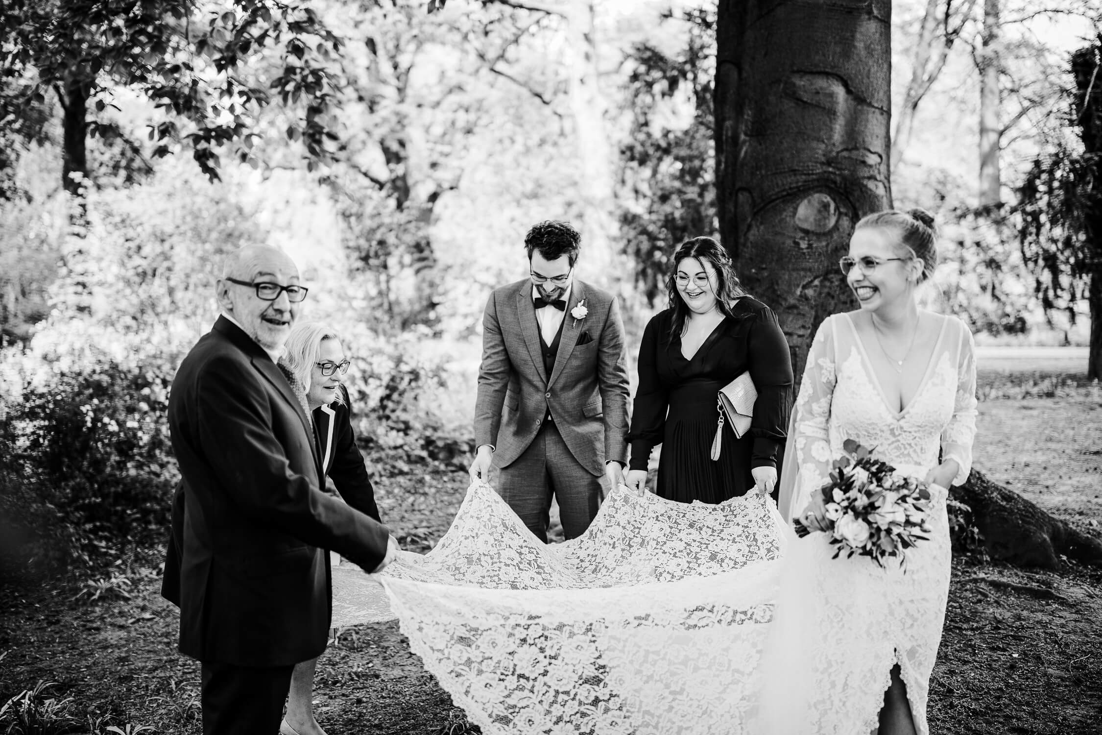 Steigenberger, Düsseldorf, Hochzeitsreportage, Hochzeit, Standesamt, Inselstraße, Report, Hochzeitsfotograf, Hofgarten