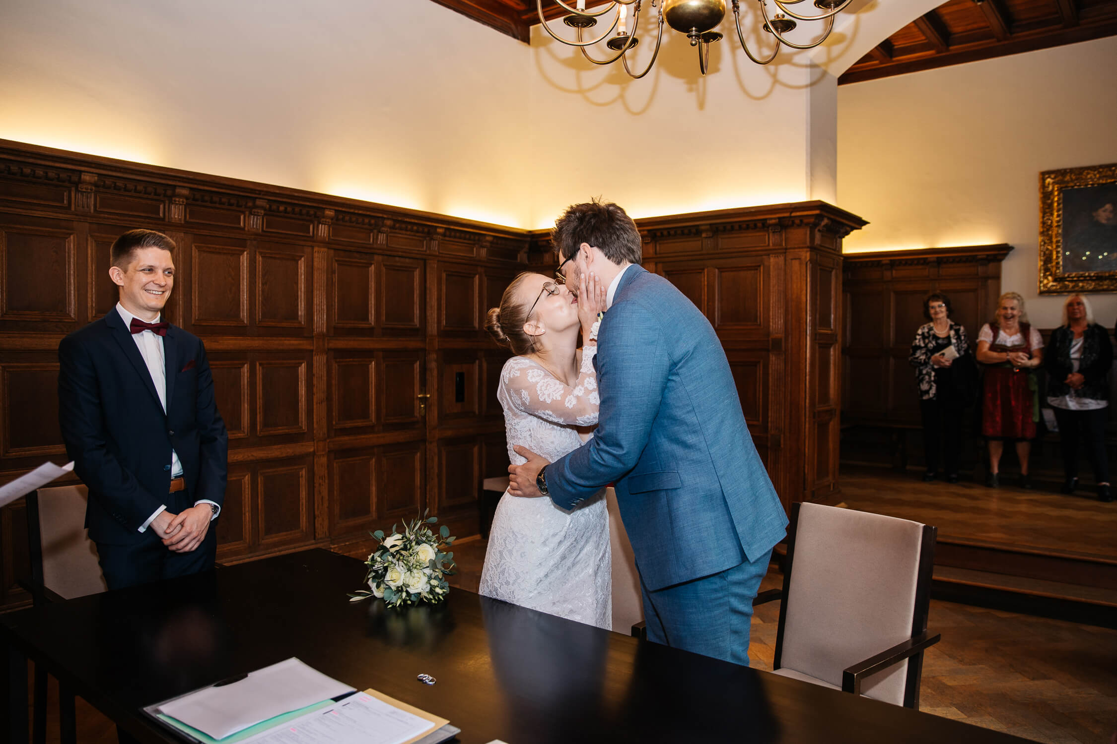 Steigenberger, Düsseldorf, Hochzeitsreportage, Hochzeit, Standesamt, Inselstraße, Report, Hochzeitsfotograf, Hofgarten