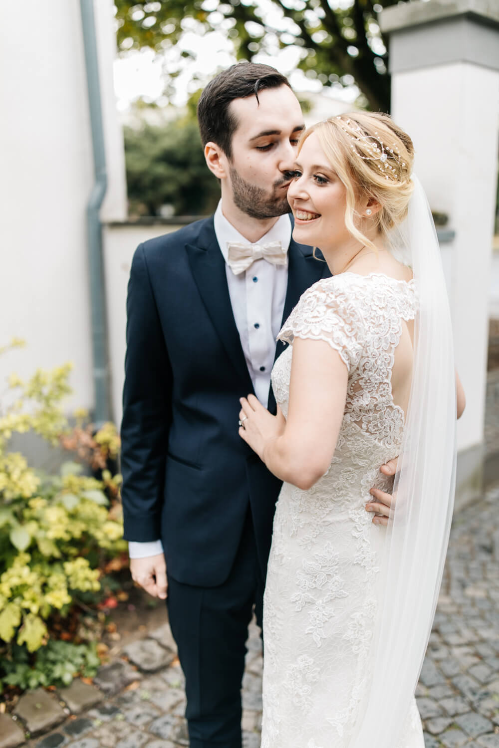 Standesamt, Krefeld, Garten, Freie Trauung, Hochzeitsreportage, Hochzeit, Hochzeitsfotograf, Reportage, Nina Buschenhofen, Liebe, Hochzeitsfotografie