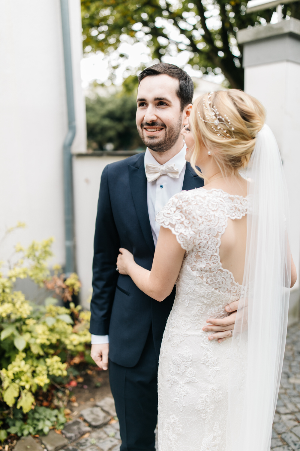 Standesamt, Krefeld, Garten, Freie Trauung, Hochzeitsreportage, Hochzeit, Hochzeitsfotograf, Reportage, Nina Buschenhofen, Liebe, Hochzeitsfotografie