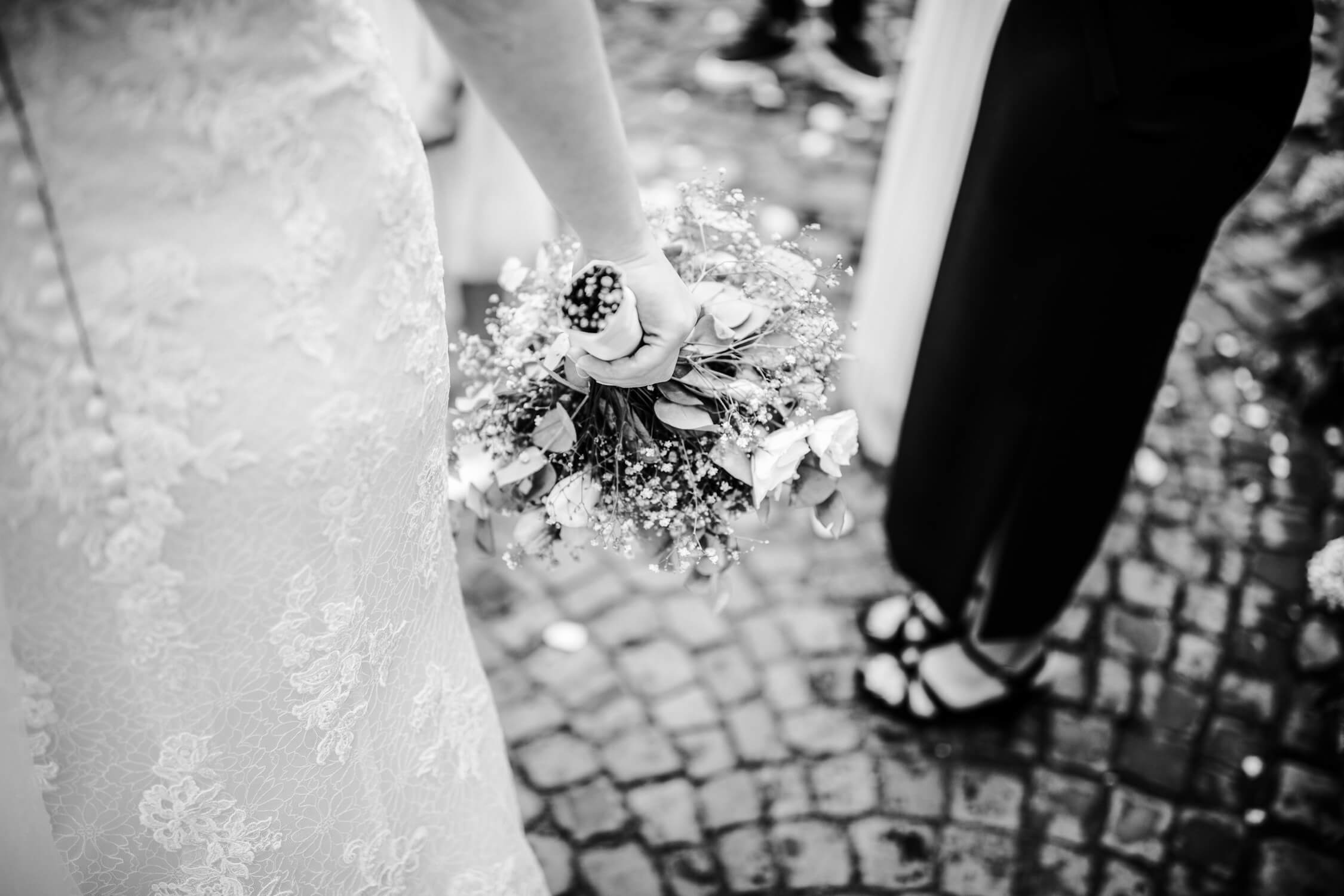 Standesamt, Krefeld, Garten, Freie Trauung, Hochzeitsreportage, Hochzeit, Hochzeitsfotograf, Reportage, Nina Buschenhofen, Liebe, Hochzeitsfotografie