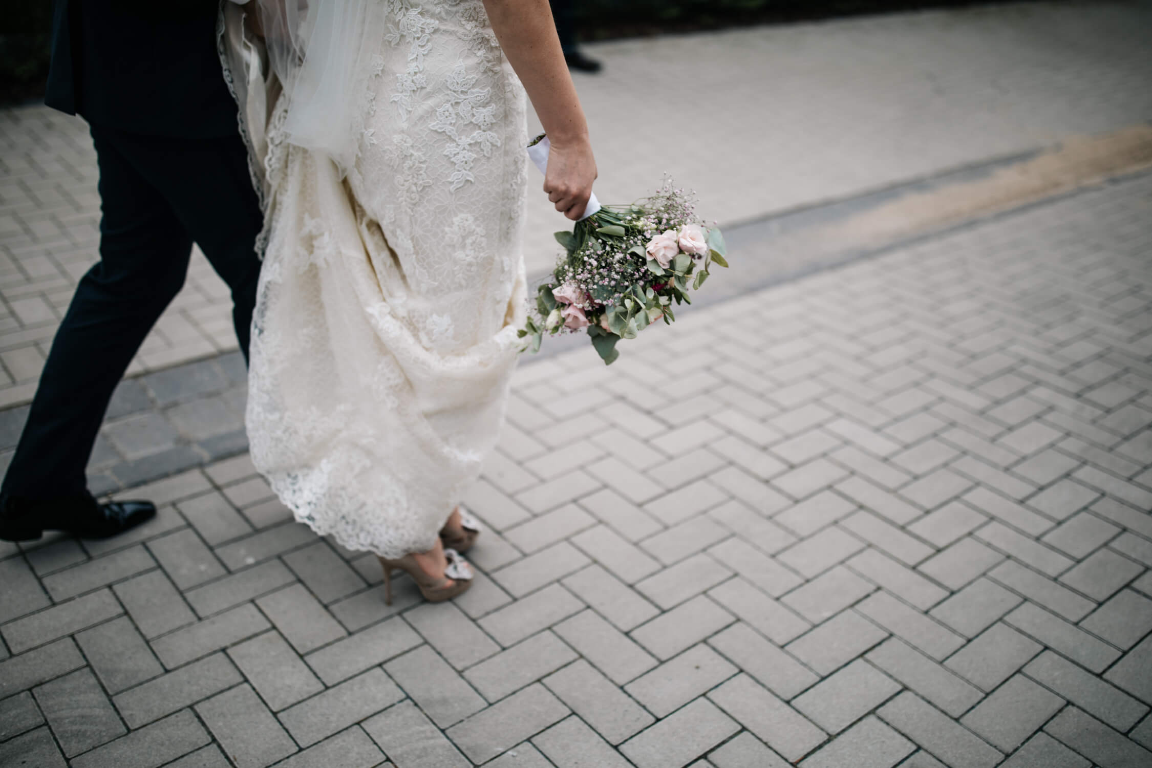 Standesamt, Krefeld, Garten, Freie Trauung, Hochzeitsreportage, Hochzeit, Hochzeitsfotograf, Reportage, Nina Buschenhofen, Liebe, Hochzeitsfotografie