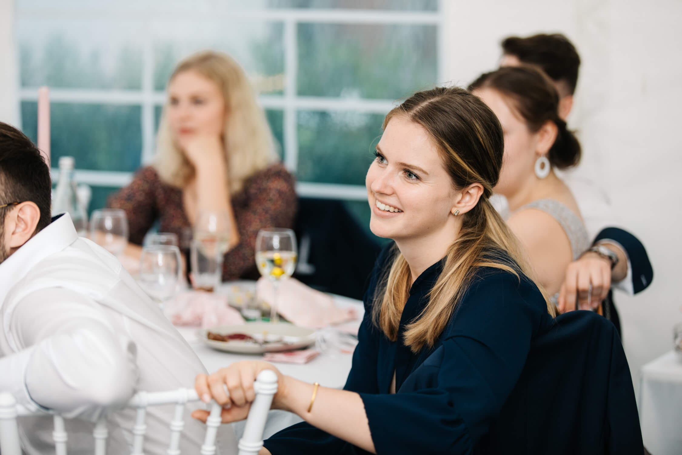 Standesamt, Krefeld, Garten, Freie Trauung, Hochzeitsreportage, Hochzeit, Hochzeitsfotograf, Reportage, Nina Buschenhofen, Liebe, HochzeitsfotografieStandesamt, Krefeld, Garten, Freie Trauung, Hochzeitsreportage, Hochzeit, Hochzeitsfotograf, Reportage, Nina Buschenhofen, Liebe, Hochzeitsfotografie