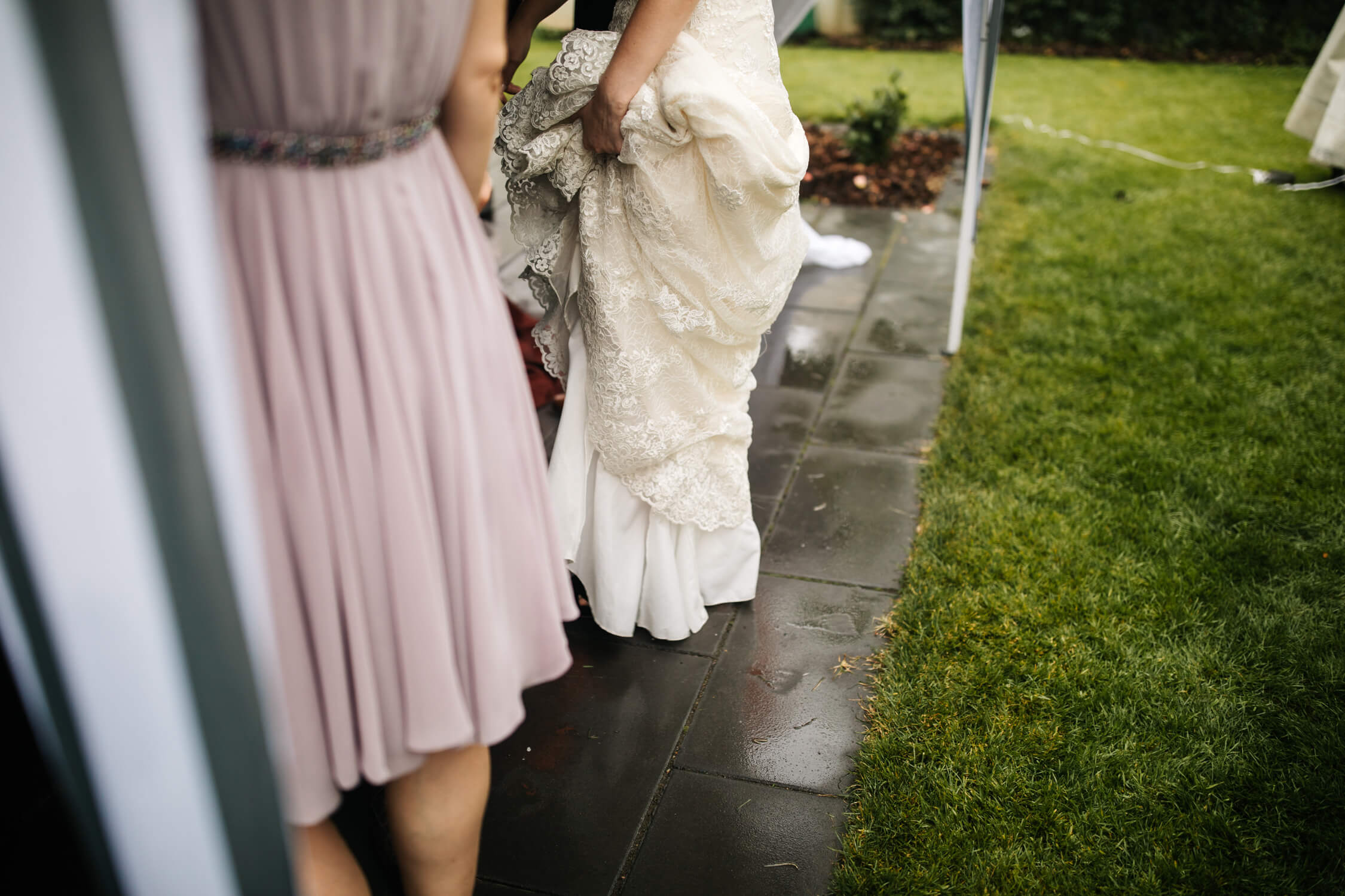 Standesamt, Krefeld, Garten, Freie Trauung, Hochzeitsreportage, Hochzeit, Hochzeitsfotograf, Reportage, Nina Buschenhofen, Liebe, HochzeitsfotografieStandesamt, Krefeld, Garten, Freie Trauung, Hochzeitsreportage, Hochzeit, Hochzeitsfotograf, Reportage, Nina Buschenhofen, Liebe, Hochzeitsfotografie