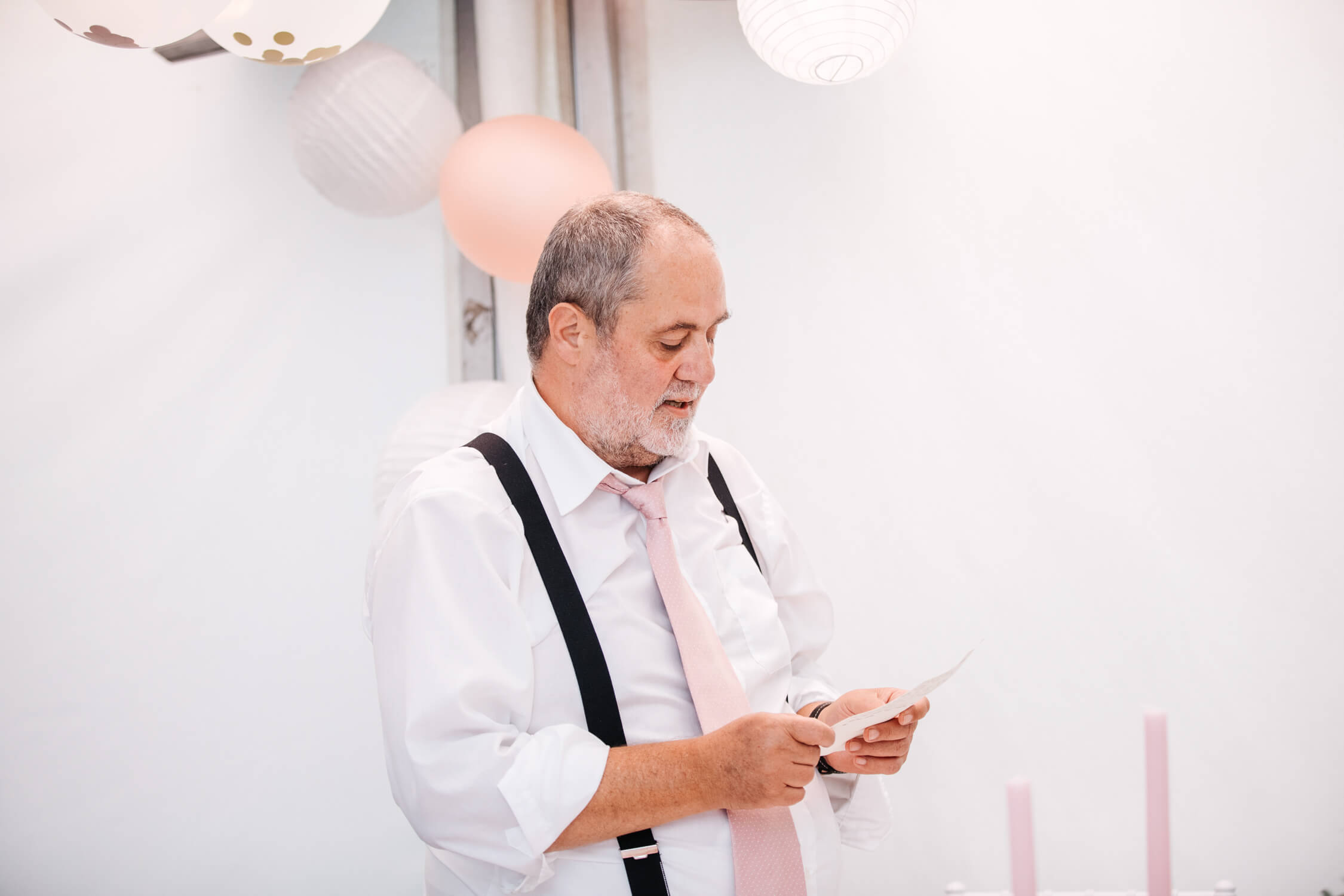 Standesamt, Krefeld, Garten, Freie Trauung, Hochzeitsreportage, Hochzeit, Hochzeitsfotograf, Reportage, Nina Buschenhofen, Liebe, Hochzeitsfotografie